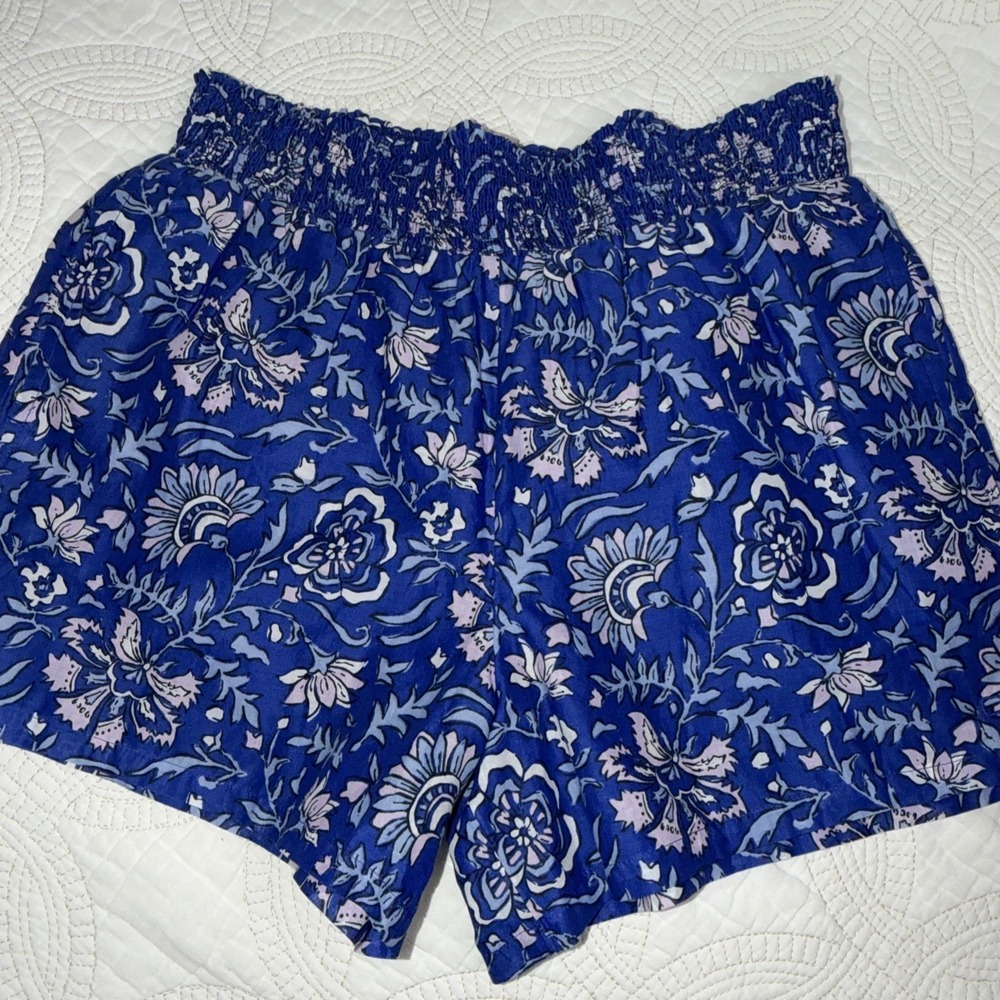 Vineyard Vines Thalia Floral Pull-On Shorts Girls Sz 14 Smocked Waist Pockets
